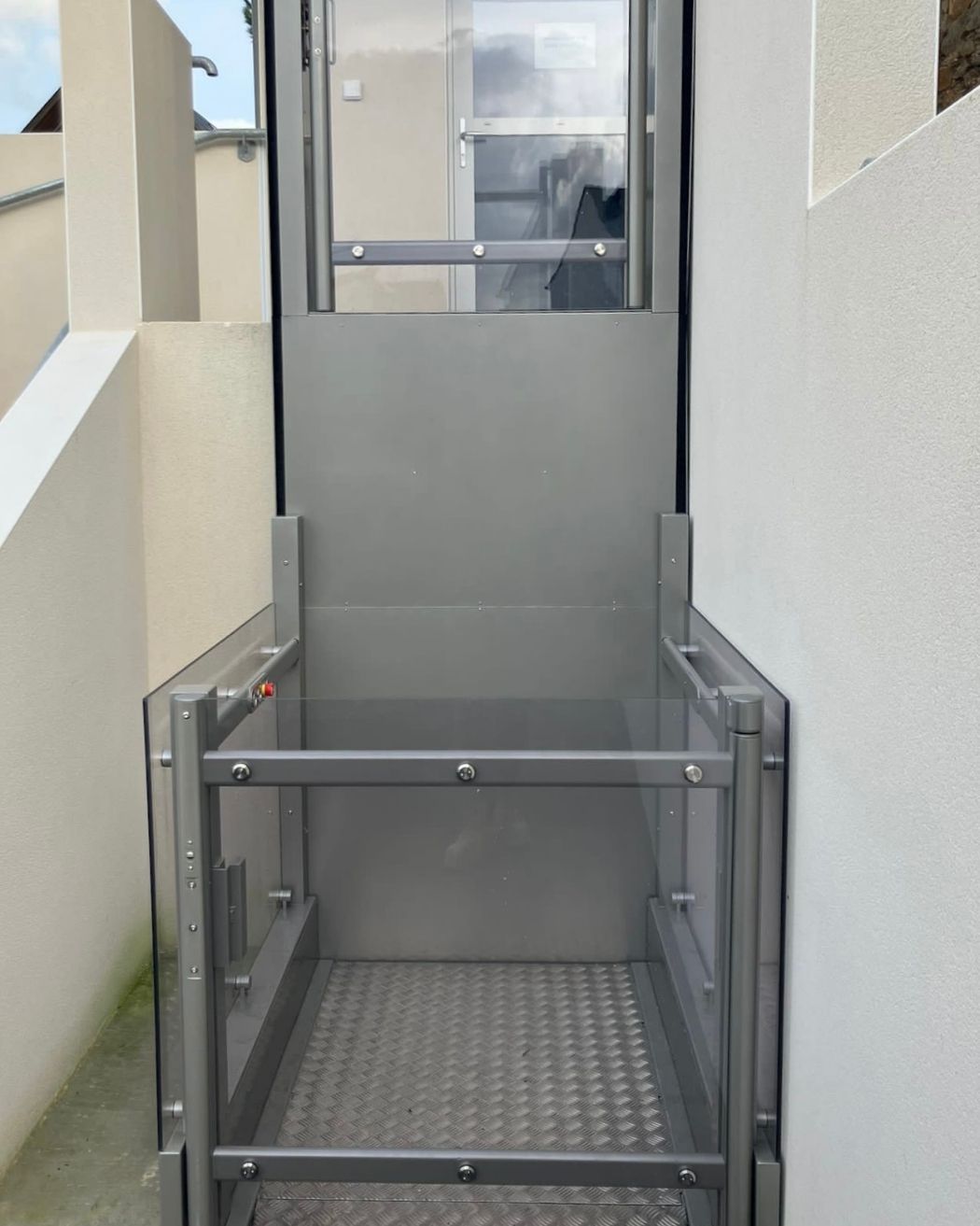 Installation d'élévateur PMR